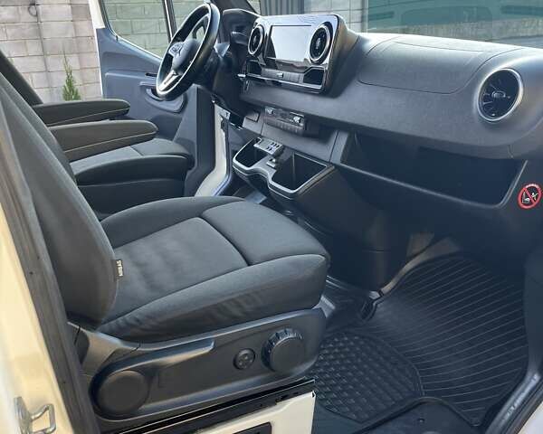 Білий Мерседес Sprinter, об'ємом двигуна 3 л та пробігом 222 тис. км за 44400 $, фото 23 на Automoto.ua