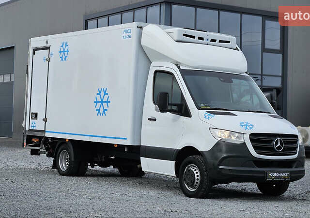 Белый Мерседес Sprinter, объемом двигателя 2.2 л и пробегом 190 тыс. км за 35900 $, фото 4 на Automoto.ua