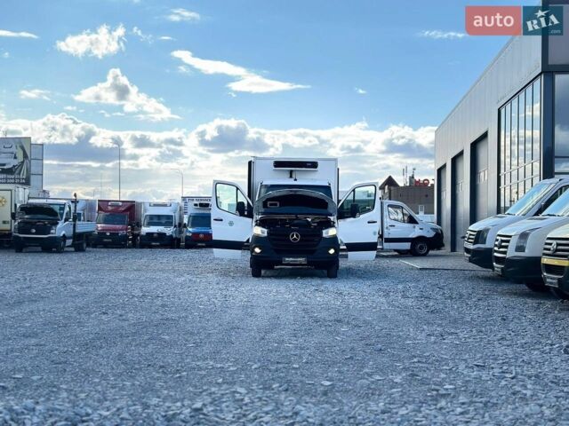Белый Мерседес Sprinter, объемом двигателя 2.2 л и пробегом 152 тыс. км за 33900 $, фото 27 на Automoto.ua