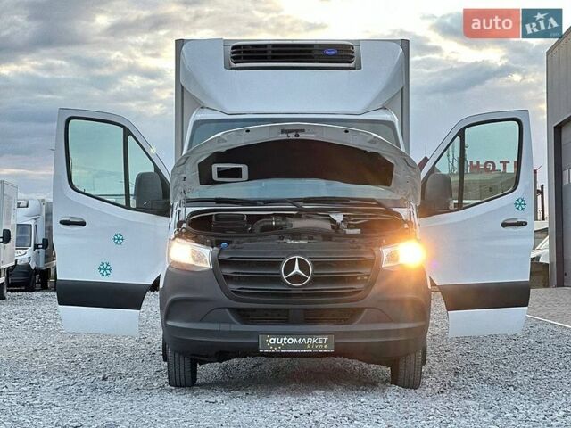 Белый Мерседес Sprinter, объемом двигателя 2.2 л и пробегом 142 тыс. км за 34900 $, фото 27 на Automoto.ua