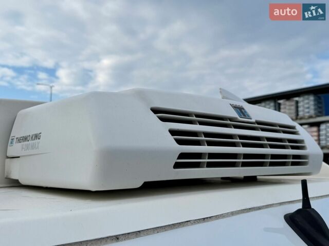 Белый Мерседес Sprinter, объемом двигателя 2.2 л и пробегом 315 тыс. км за 26200 $, фото 16 на Automoto.ua