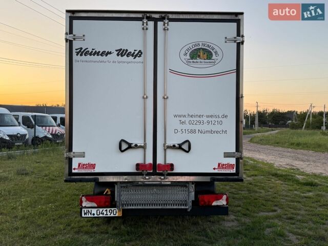 Белый Мерседес Sprinter, объемом двигателя 2.2 л и пробегом 242 тыс. км за 35900 $, фото 5 на Automoto.ua