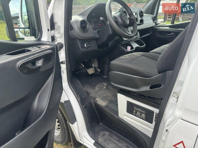Білий Мерседес Sprinter, об'ємом двигуна 2.2 л та пробігом 229 тис. км за 21900 $, фото 9 на Automoto.ua