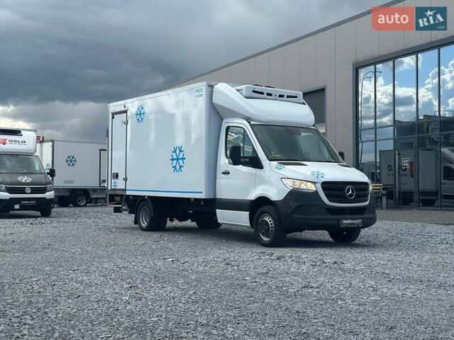 Белый Мерседес Sprinter, объемом двигателя 2.2 л и пробегом 190 тыс. км за 35900 $, фото 5 на Automoto.ua