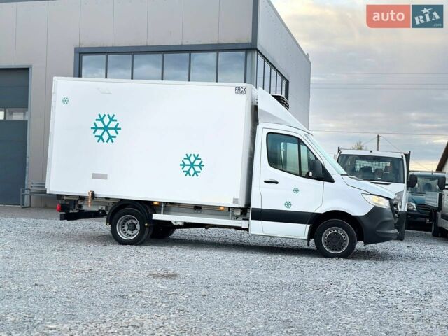 Белый Мерседес Sprinter, объемом двигателя 2.2 л и пробегом 142 тыс. км за 33900 $, фото 1 на Automoto.ua