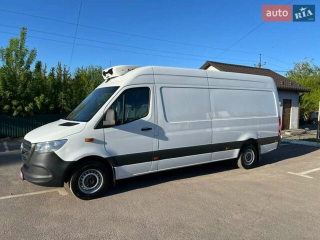 Белый Мерседес Sprinter, объемом двигателя 3 л и пробегом 279 тыс. км за 32999 $, фото 47 на Automoto.ua