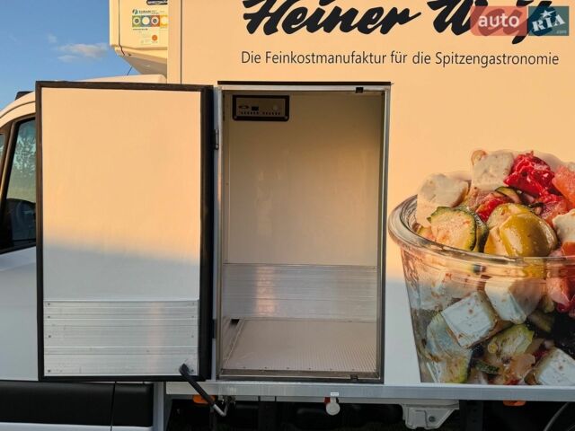 Белый Мерседес Sprinter, объемом двигателя 2.2 л и пробегом 242 тыс. км за 35900 $, фото 28 на Automoto.ua
