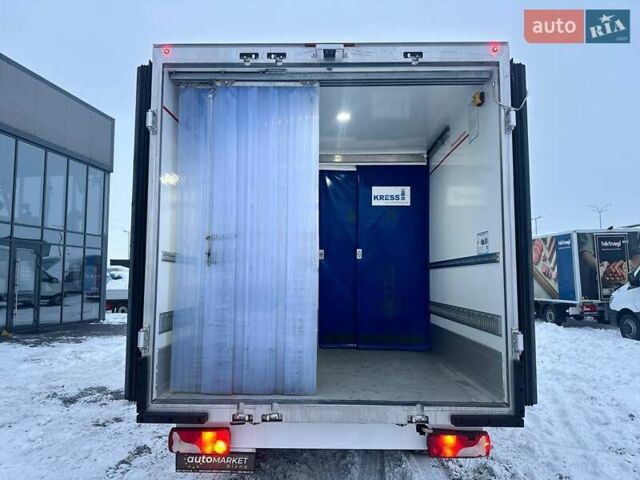 Белый Мерседес Sprinter, объемом двигателя 2.2 л и пробегом 166 тыс. км за 26800 $, фото 26 на Automoto.ua