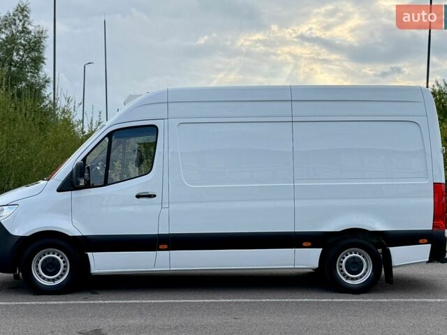 Белый Мерседес Sprinter, объемом двигателя 2.2 л и пробегом 315 тыс. км за 26200 $, фото 7 на Automoto.ua