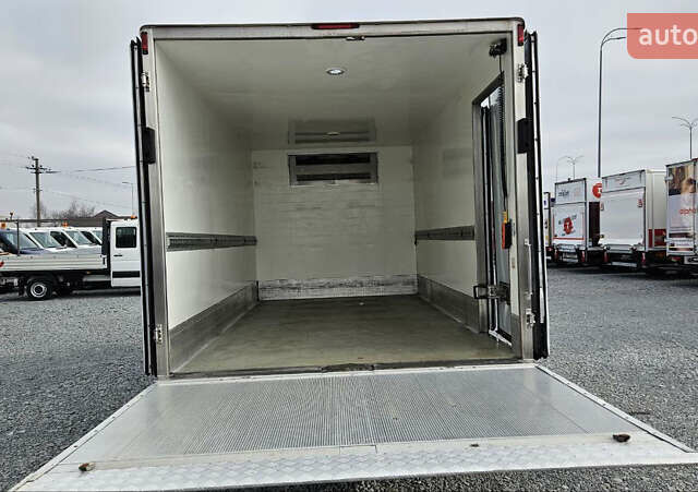 Белый Мерседес Sprinter, объемом двигателя 2.2 л и пробегом 190 тыс. км за 35900 $, фото 45 на Automoto.ua