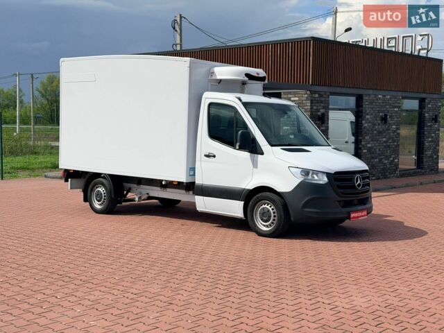 Белый Мерседес Sprinter, объемом двигателя 2.1 л и пробегом 399 тыс. км за 25500 $, фото 1 на Automoto.ua