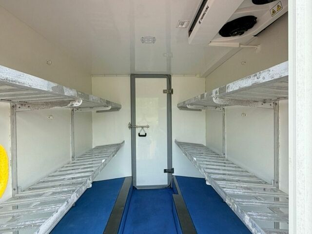 Білий Мерседес Sprinter, об'ємом двигуна 2.1 л та пробігом 304 тис. км за 26500 $, фото 30 на Automoto.ua