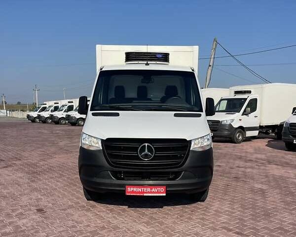 Белый Мерседес Sprinter, объемом двигателя 2 л и пробегом 269 тыс. км за 26500 $, фото 2 на Automoto.ua