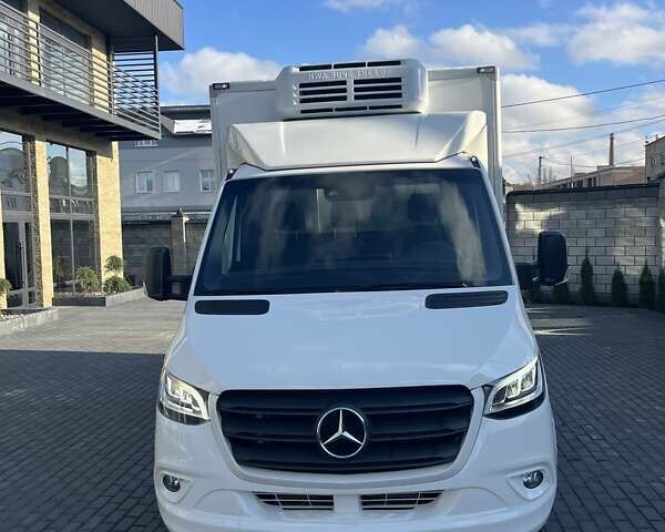 Білий Мерседес Sprinter, об'ємом двигуна 3 л та пробігом 134 тис. км за 45800 $, фото 1 на Automoto.ua