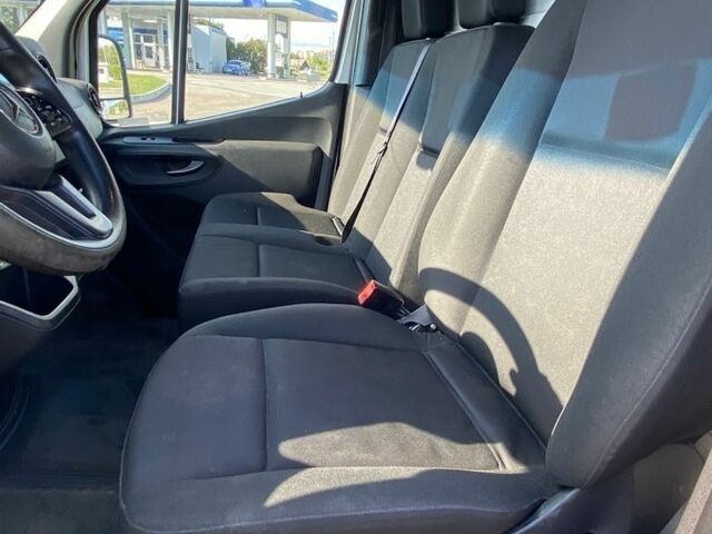 Белый Мерседес Sprinter, объемом двигателя 2.1 л и пробегом 270 тыс. км за 21900 $, фото 13 на Automoto.ua