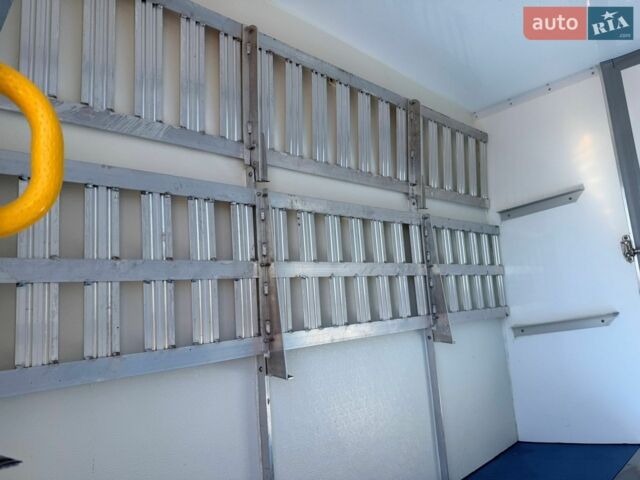 Белый Мерседес Sprinter, объемом двигателя 2.1 л и пробегом 253 тыс. км за 26500 $, фото 14 на Automoto.ua