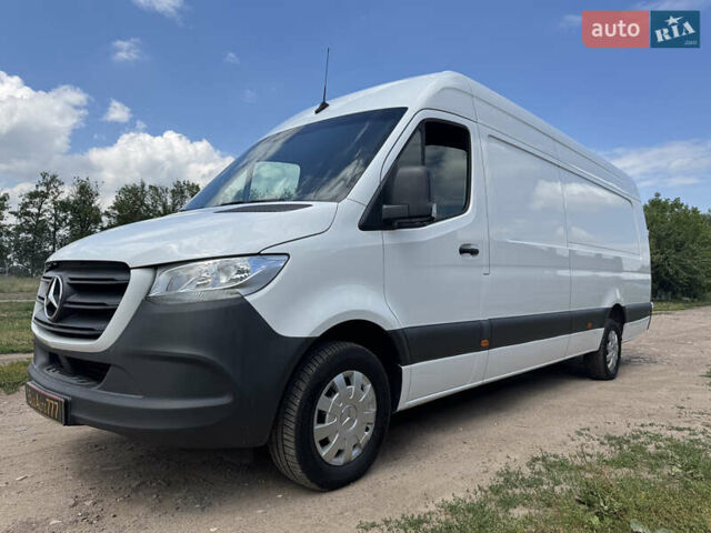 Белый Мерседес Sprinter, объемом двигателя 2.2 л и пробегом 210 тыс. км за 30800 $, фото 28 на Automoto.ua