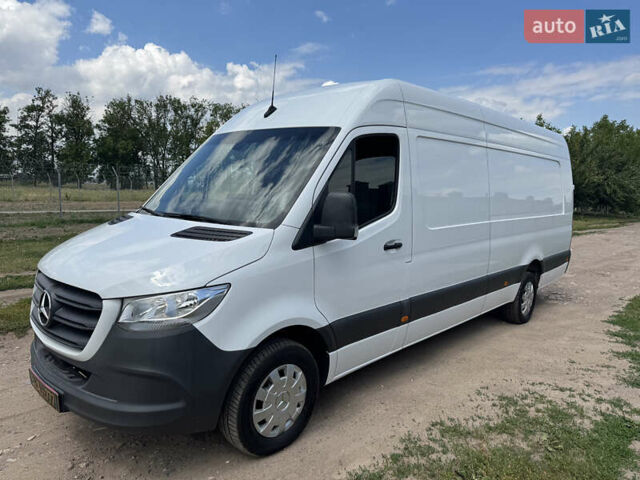 Белый Мерседес Sprinter, объемом двигателя 2.2 л и пробегом 210 тыс. км за 30800 $, фото 30 на Automoto.ua
