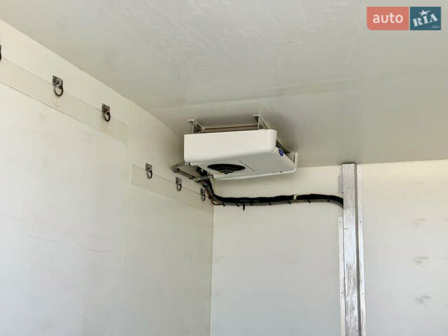 Белый Мерседес Sprinter, объемом двигателя 2 л и пробегом 242 тыс. км за 24900 $, фото 11 на Automoto.ua