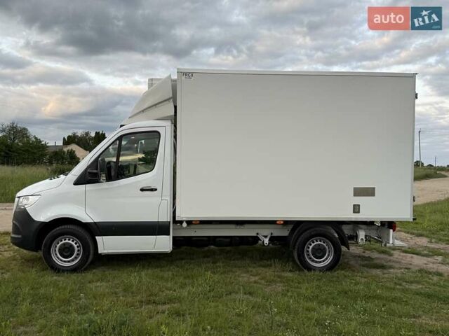 Белый Мерседес Sprinter, объемом двигателя 2.2 л и пробегом 229 тыс. км за 30650 $, фото 6 на Automoto.ua