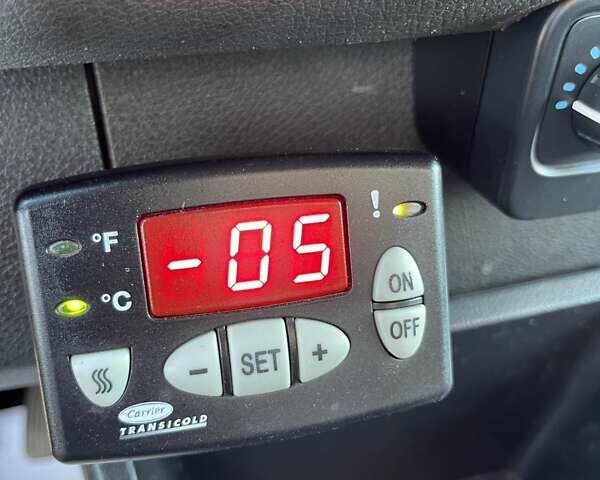 Білий Мерседес Sprinter, об'ємом двигуна 2 л та пробігом 212 тис. км за 23950 $, фото 28 на Automoto.ua