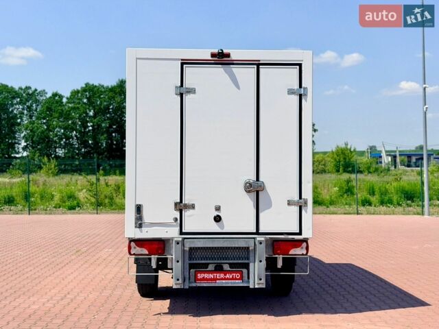 Білий Мерседес Sprinter, об'ємом двигуна 2 л та пробігом 222 тис. км за 26850 $, фото 8 на Automoto.ua
