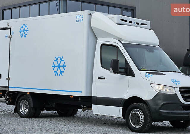 Белый Мерседес Sprinter, объемом двигателя 2.2 л и пробегом 190 тыс. км за 35900 $, фото 5 на Automoto.ua