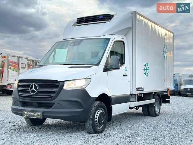 Белый Мерседес Sprinter, объемом двигателя 2.2 л и пробегом 142 тыс. км за 34900 $, фото 11 на Automoto.ua