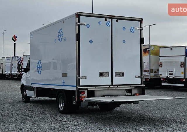 Белый Мерседес Sprinter, объемом двигателя 2.2 л и пробегом 190 тыс. км за 35900 $, фото 21 на Automoto.ua