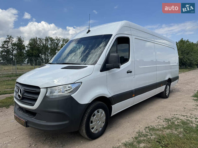Белый Мерседес Sprinter, объемом двигателя 2.2 л и пробегом 210 тыс. км за 30800 $, фото 29 на Automoto.ua