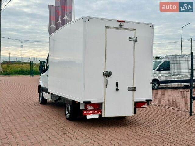 Белый Мерседес Sprinter, объемом двигателя 2.1 л и пробегом 356 тыс. км за 26500 $, фото 4 на Automoto.ua