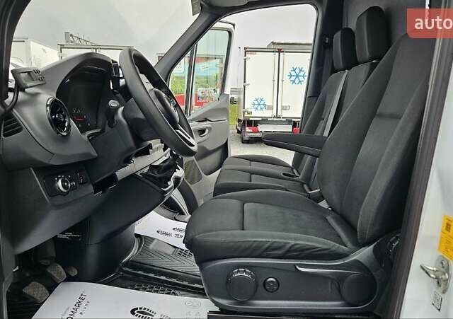 Білий Мерседес Sprinter, об'ємом двигуна 2.2 л та пробігом 189 тис. км за 26900 $, фото 30 на Automoto.ua