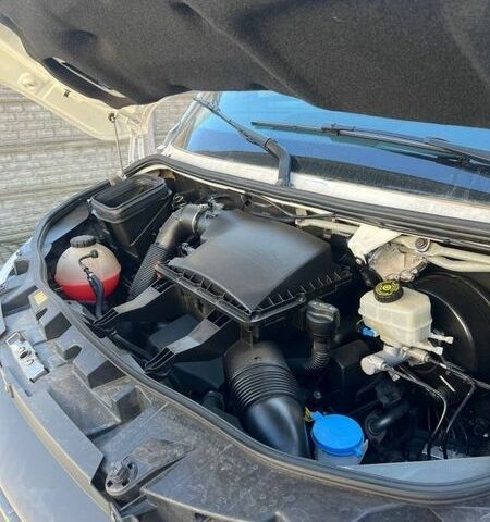 Білий Мерседес Sprinter, об'ємом двигуна 2.1 л та пробігом 276 тис. км за 23200 $, фото 6 на Automoto.ua