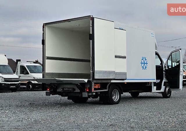 Белый Мерседес Sprinter, объемом двигателя 2.2 л и пробегом 190 тыс. км за 35900 $, фото 47 на Automoto.ua