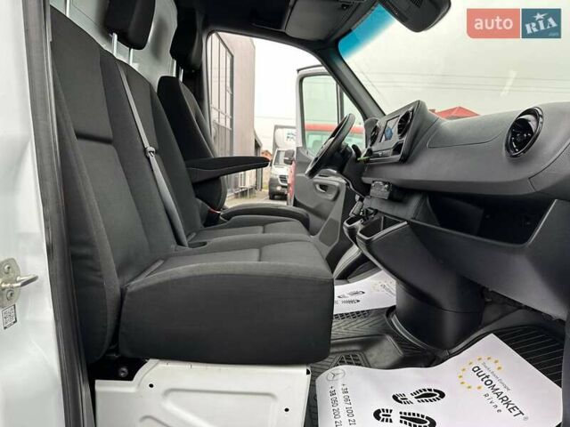 Білий Мерседес Sprinter, об'ємом двигуна 2.2 л та пробігом 184 тис. км за 32800 $, фото 32 на Automoto.ua