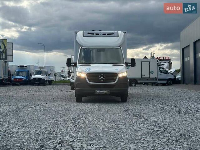 Белый Мерседес Sprinter, объемом двигателя 2.2 л и пробегом 190 тыс. км за 35900 $, фото 8 на Automoto.ua
