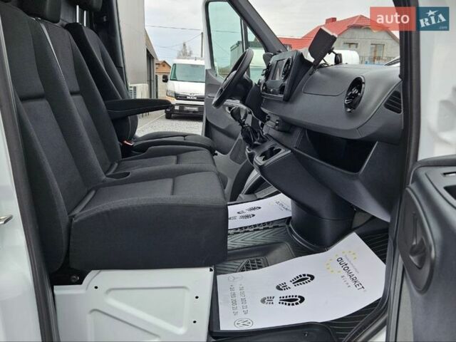 Белый Мерседес Sprinter, объемом двигателя 2.2 л и пробегом 189 тыс. км за 26900 $, фото 35 на Automoto.ua
