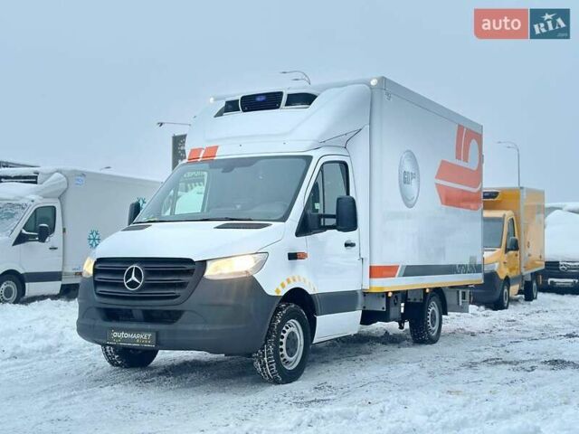 Белый Мерседес Sprinter, объемом двигателя 2.2 л и пробегом 166 тыс. км за 26800 $, фото 9 на Automoto.ua