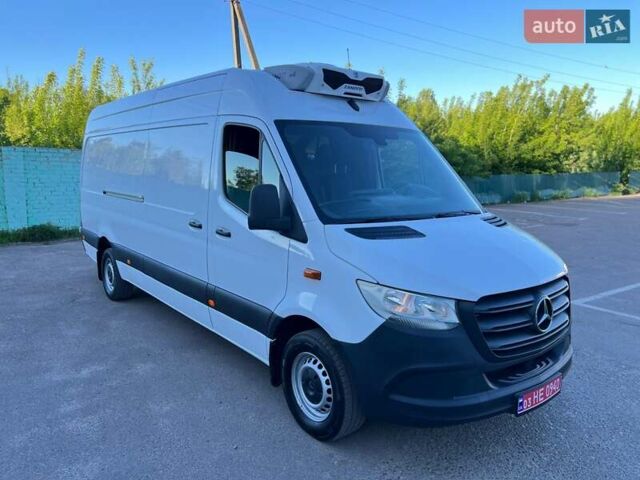 Белый Мерседес Sprinter, объемом двигателя 3 л и пробегом 279 тыс. км за 32999 $, фото 20 на Automoto.ua