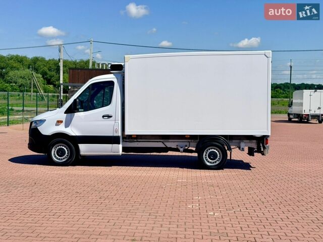 Белый Мерседес Sprinter, объемом двигателя 1.9 л и пробегом 212 тыс. км за 27860 $, фото 6 на Automoto.ua