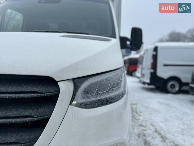Белый Мерседес Sprinter, объемом двигателя 3 л и пробегом 134 тыс. км за 45800 $, фото 3 на Automoto.ua