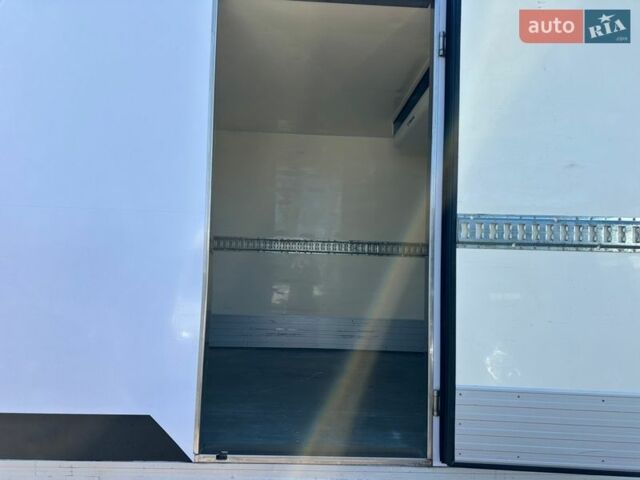 Білий Мерседес Sprinter, об'ємом двигуна 3 л та пробігом 222 тис. км за 44499 $, фото 23 на Automoto.ua