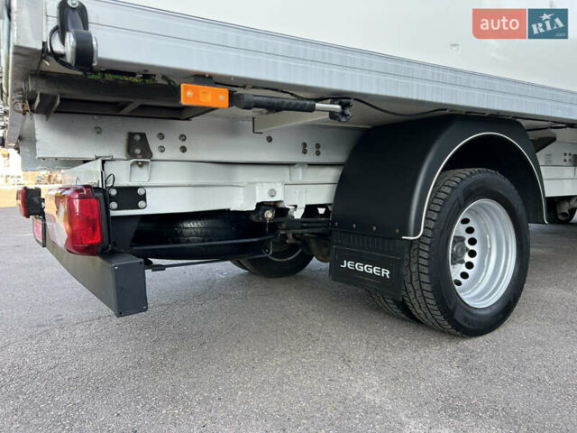 Белый Мерседес Sprinter, объемом двигателя 2.2 л и пробегом 273 тыс. км за 33500 $, фото 40 на Automoto.ua