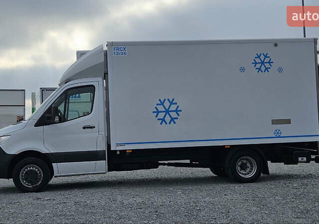 Белый Мерседес Sprinter, объемом двигателя 2.2 л и пробегом 190 тыс. км за 35900 $, фото 17 на Automoto.ua