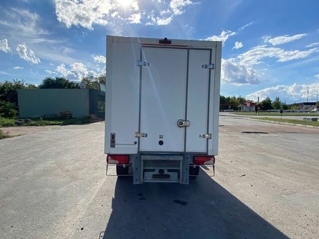 Белый Мерседес Sprinter, объемом двигателя 2.1 л и пробегом 270 тыс. км за 21900 $, фото 10 на Automoto.ua