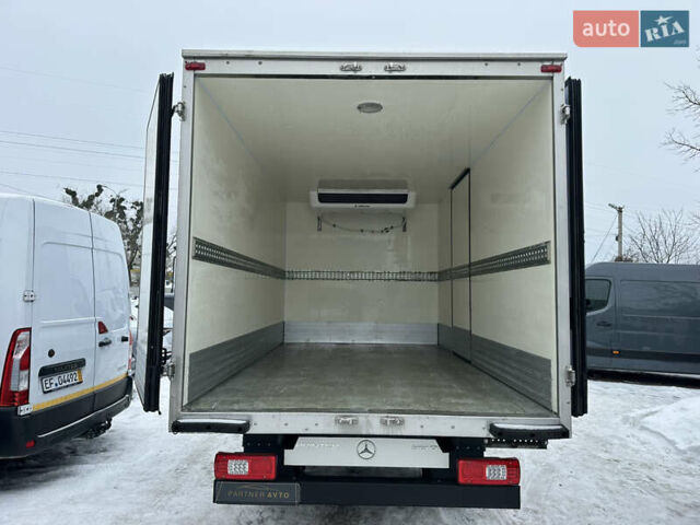 Белый Мерседес Sprinter, объемом двигателя 3 л и пробегом 222 тыс. км за 44499 $, фото 21 на Automoto.ua