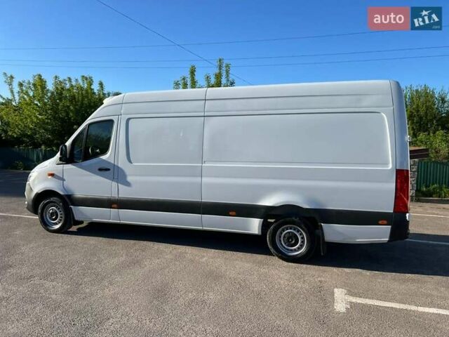 Белый Мерседес Sprinter, объемом двигателя 3 л и пробегом 279 тыс. км за 32999 $, фото 51 на Automoto.ua
