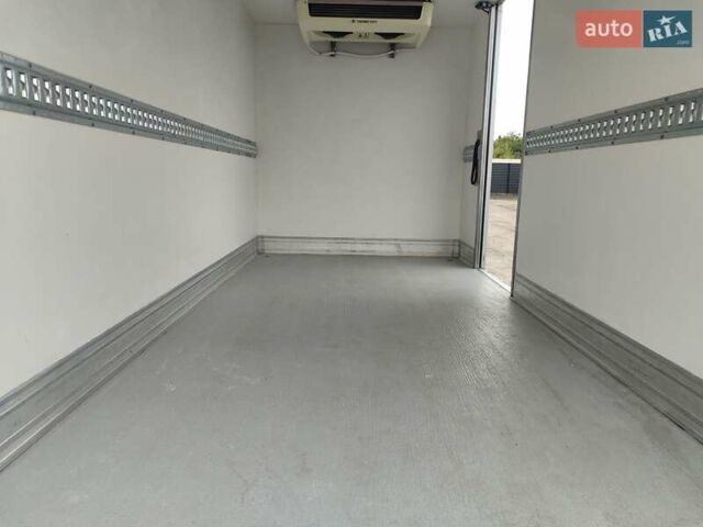 Белый Мерседес Sprinter, объемом двигателя 3 л и пробегом 341 тыс. км за 39700 $, фото 32 на Automoto.ua