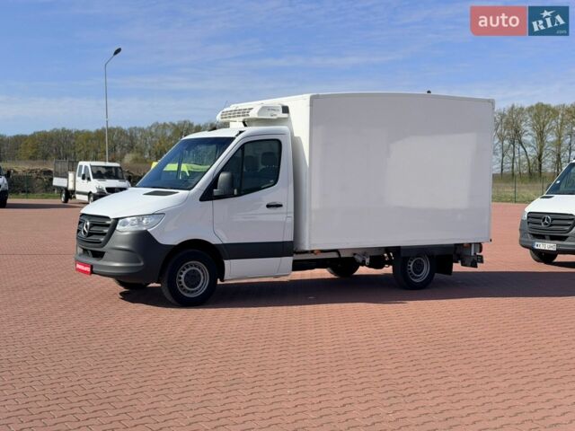 Белый Мерседес Sprinter, объемом двигателя 2.1 л и пробегом 352 тыс. км за 26500 $, фото 5 на Automoto.ua