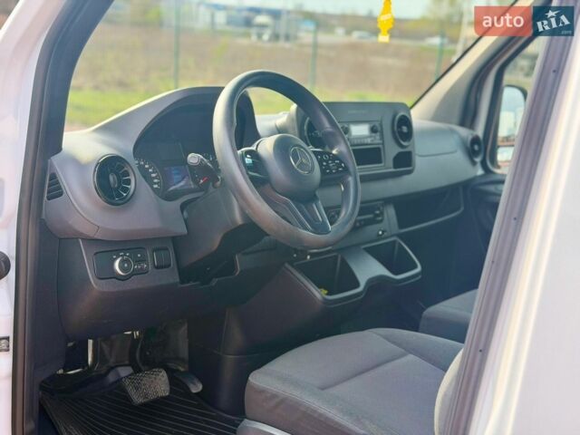Білий Мерседес Sprinter, об'ємом двигуна 2 л та пробігом 223 тис. км за 27500 $, фото 22 на Automoto.ua